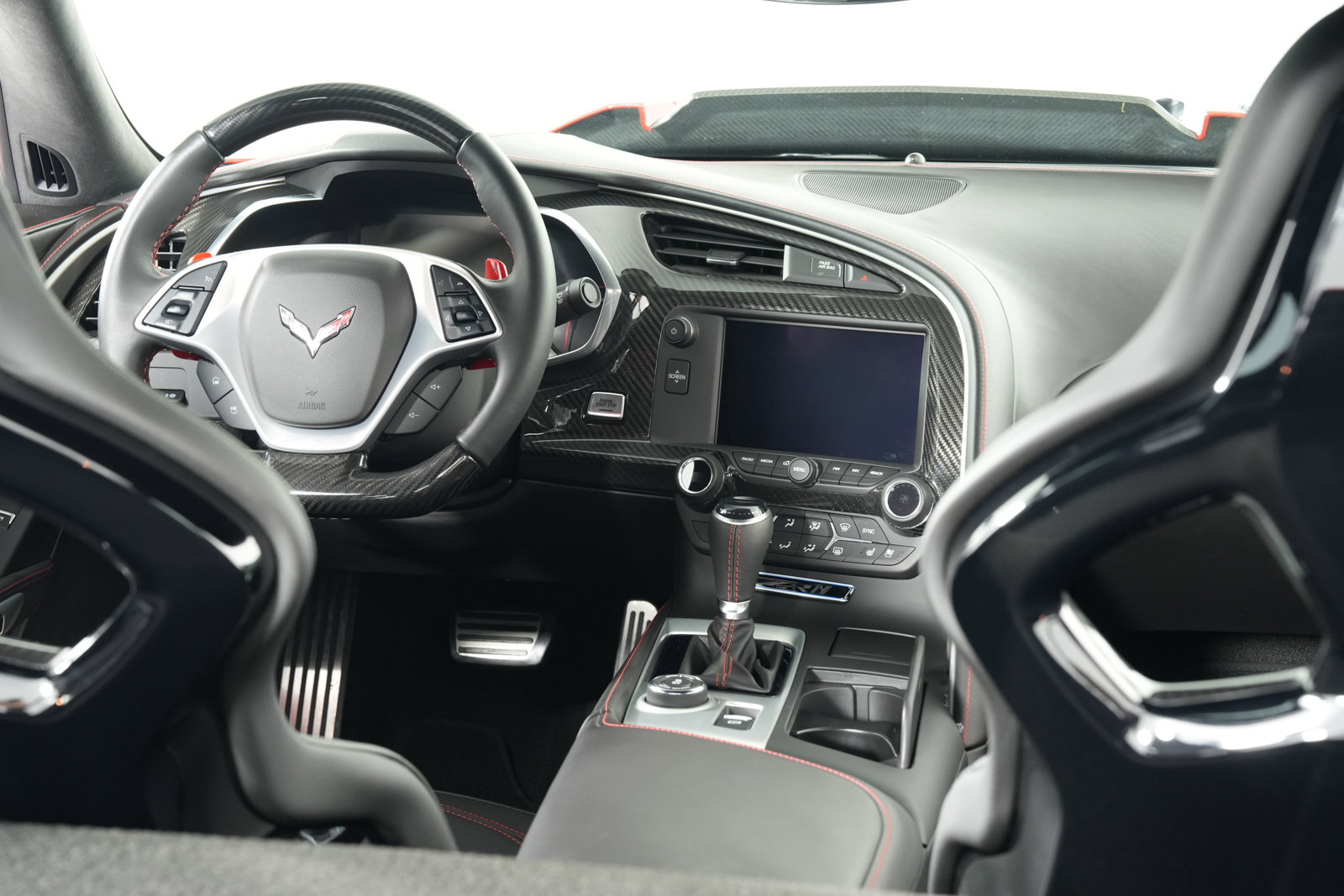 Used 2019 Chevrolet Corvette ZR1 RWD image 32