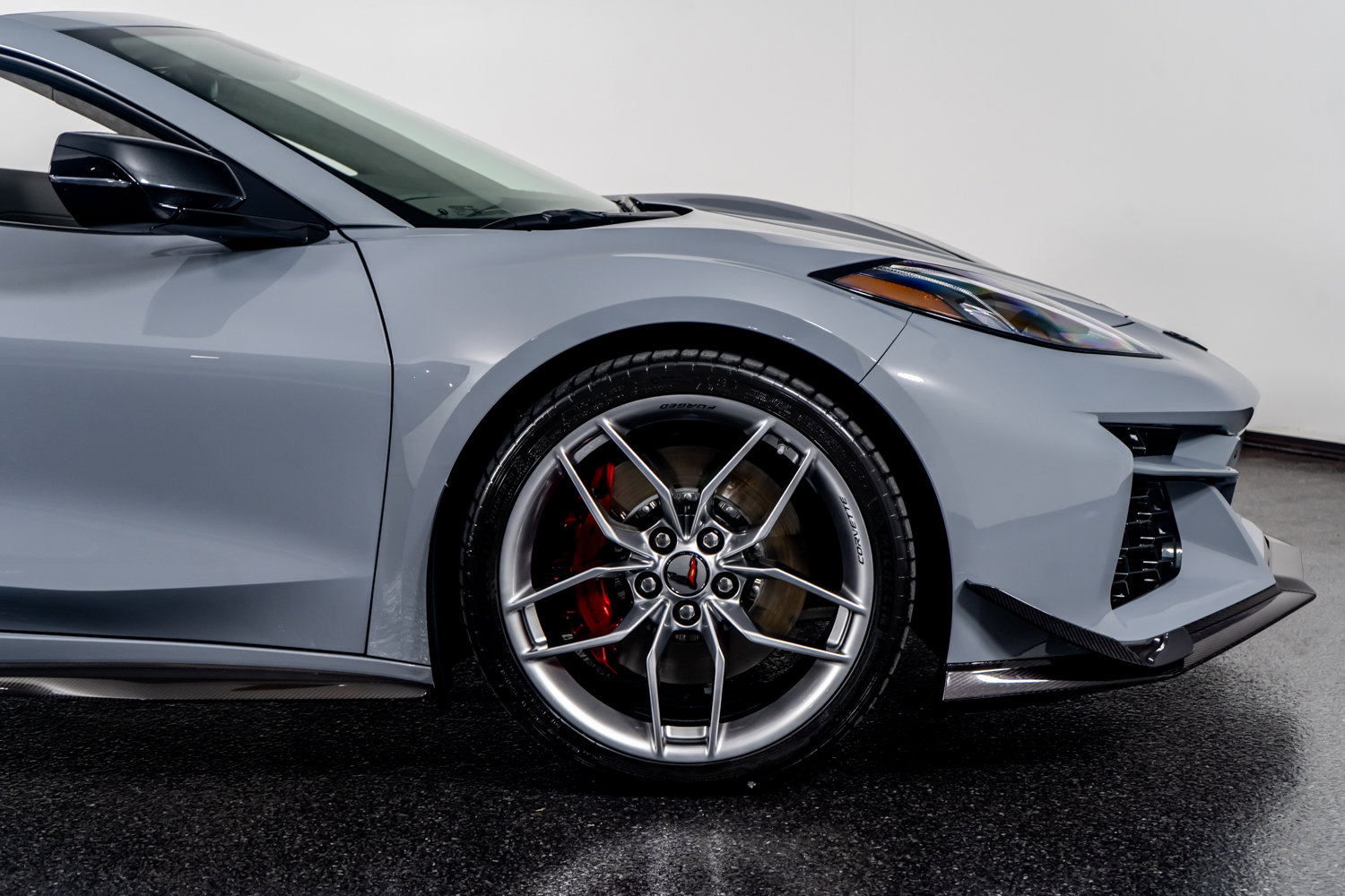 Used 2025 Chevrolet Corvette Z06 image 7
