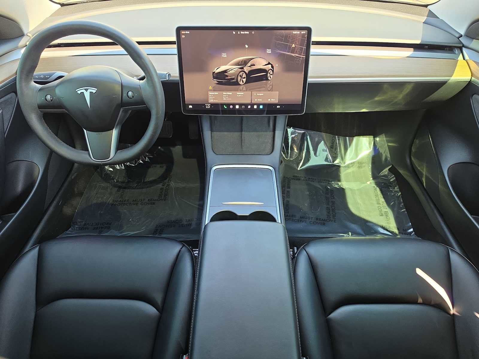 Used 2023 Tesla Model 3 Standard Range image 14