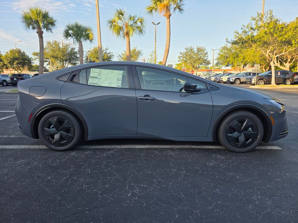 New 2026 Toyota Prius Plug-In Hybrid image 12