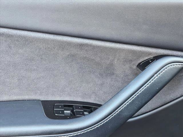 Used 2020 Tesla Model Y Performance AWD/4WD image 22