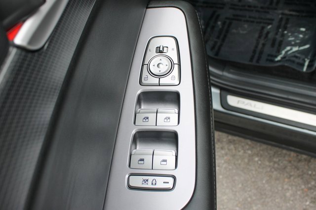 Used 2024 Hyundai Palisade Limited image 11