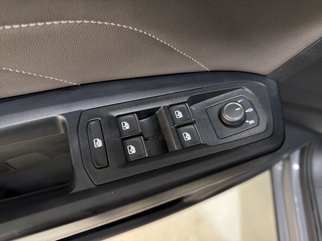 Certified 2021 Volkswagen Atlas Cross Sport SE w/ Panoramic Sunroof Package AWD/4WD image 20