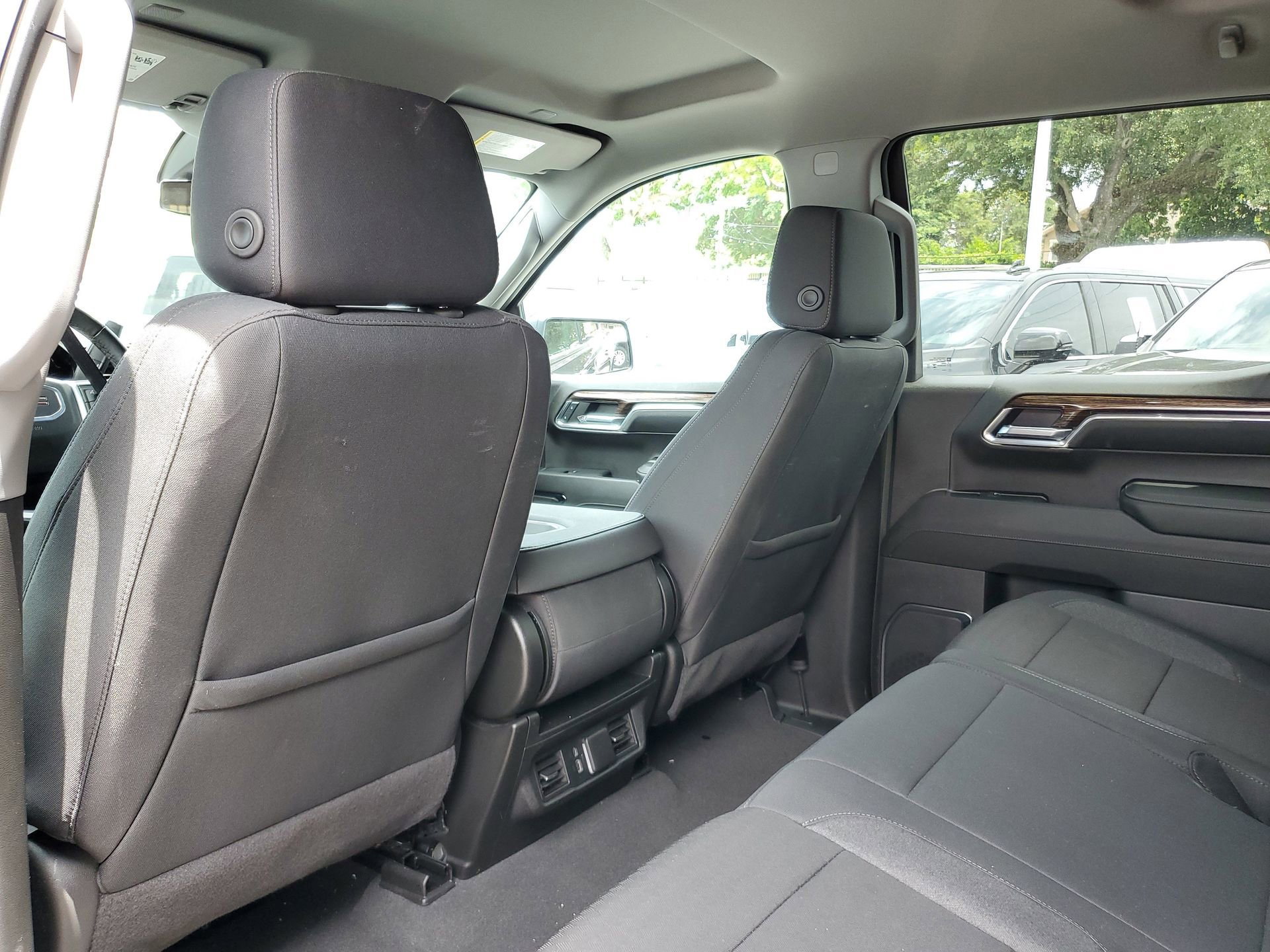 Used 2024 GMC Sierra 1500 Elevation RWD image 10