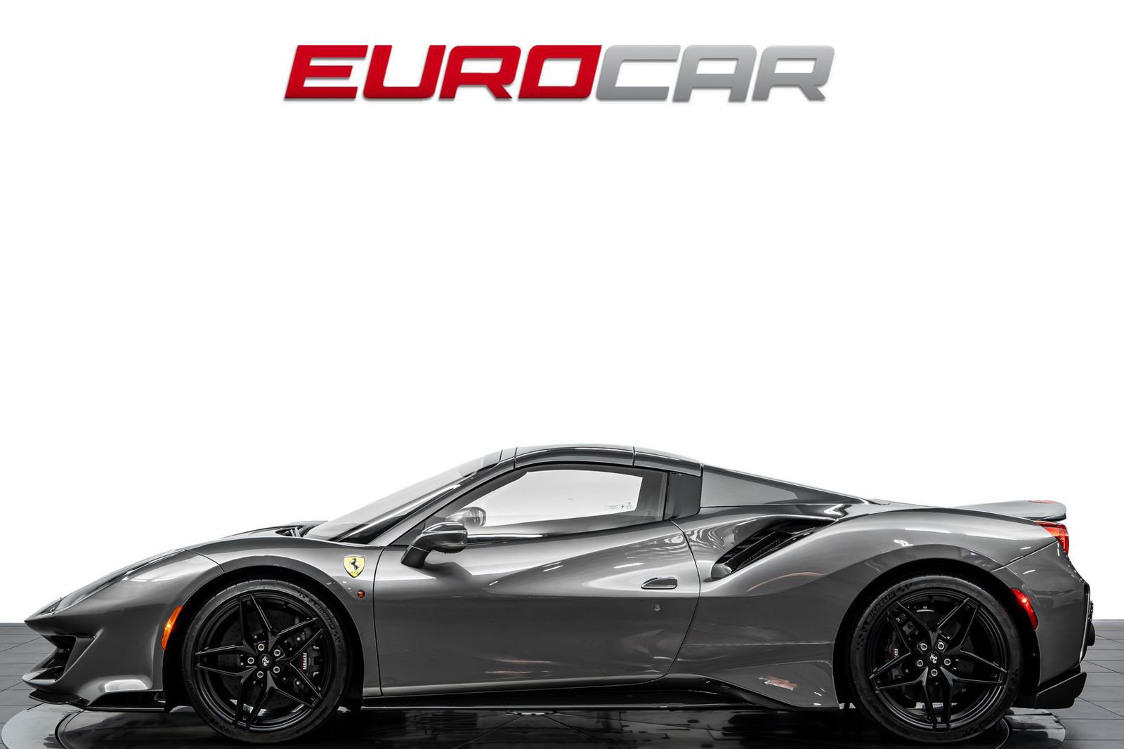 Used 2019 Ferrari 488 Pista Spider RWD image 3