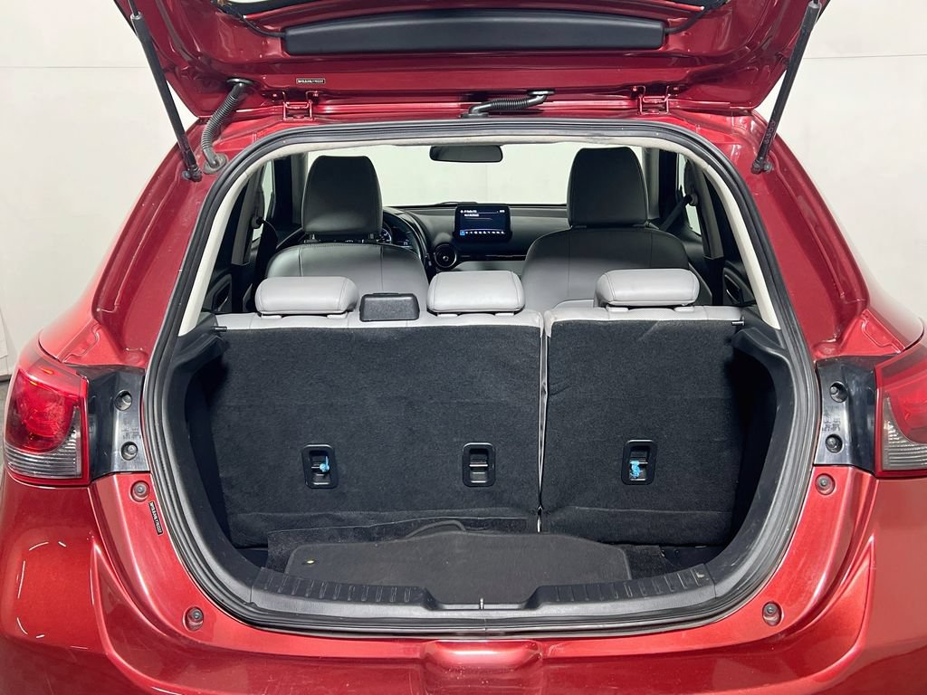 Certified 2020 Toyota Yaris XLE FWD image 21