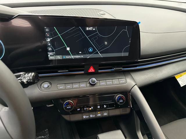New 2025 Hyundai Elantra SEL image 26