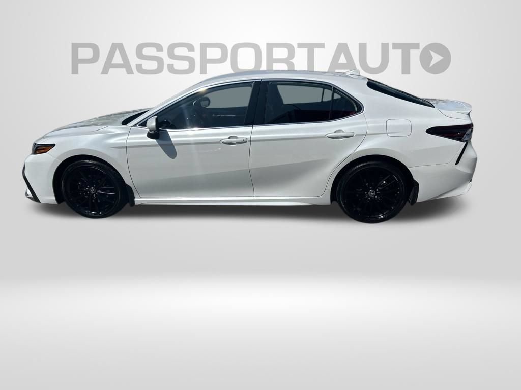 Used 2021 Toyota Camry XSE AWD/4WD image 2
