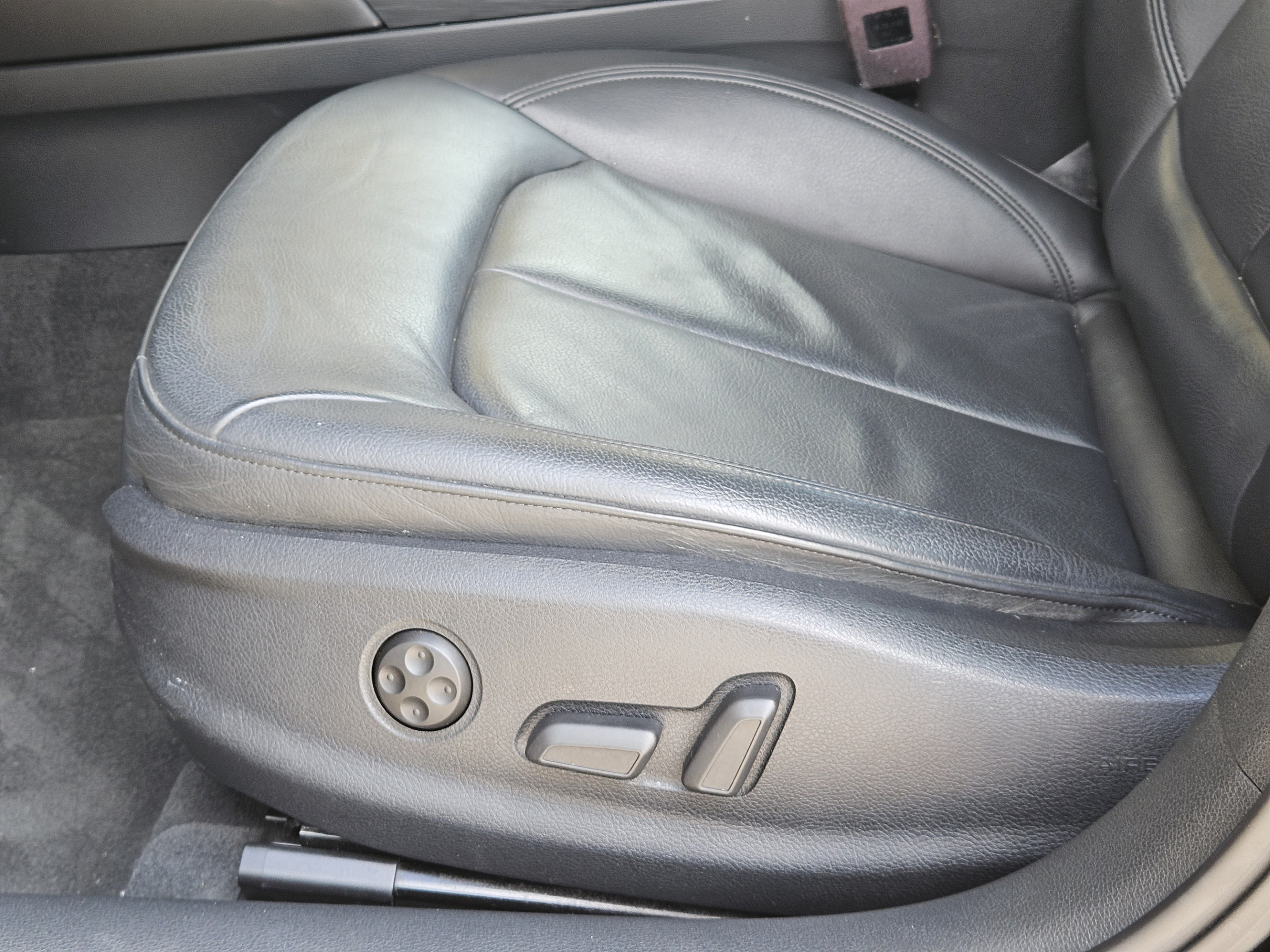 Used 2020 Audi A3 2.0T Premium FWD image 22
