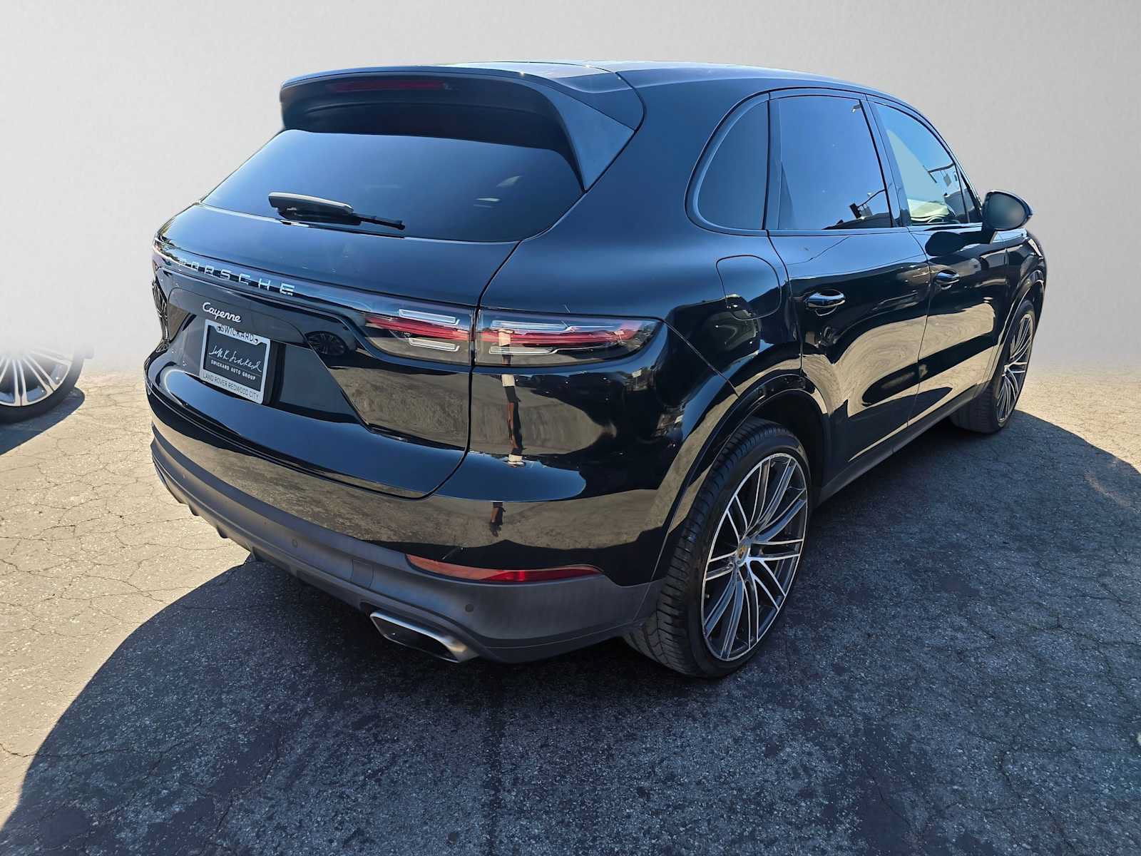 Used 2019 Porsche Cayenne AWD/4WD image 5