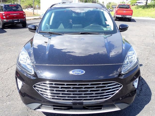 Used 2022 Ford Escape Titanium w/ Titanium Elite Package AWD/4WD image 9