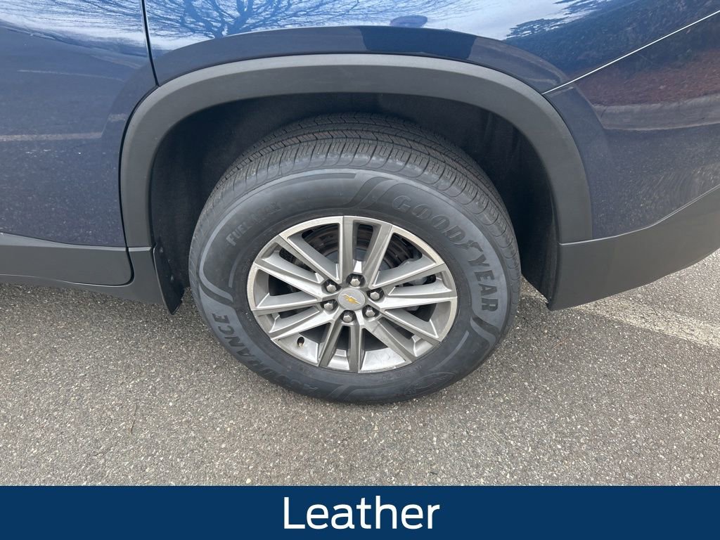 Certified 2023 Chevrolet Traverse LT image 4