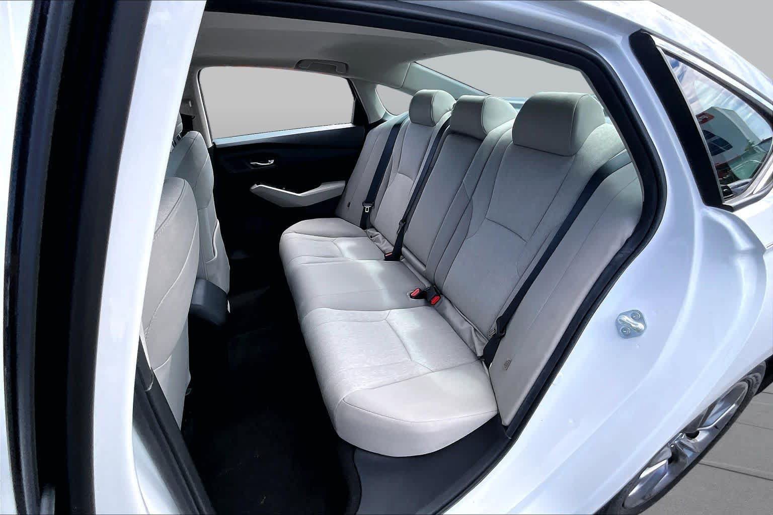 Used 2024 Honda Accord EX image 19
