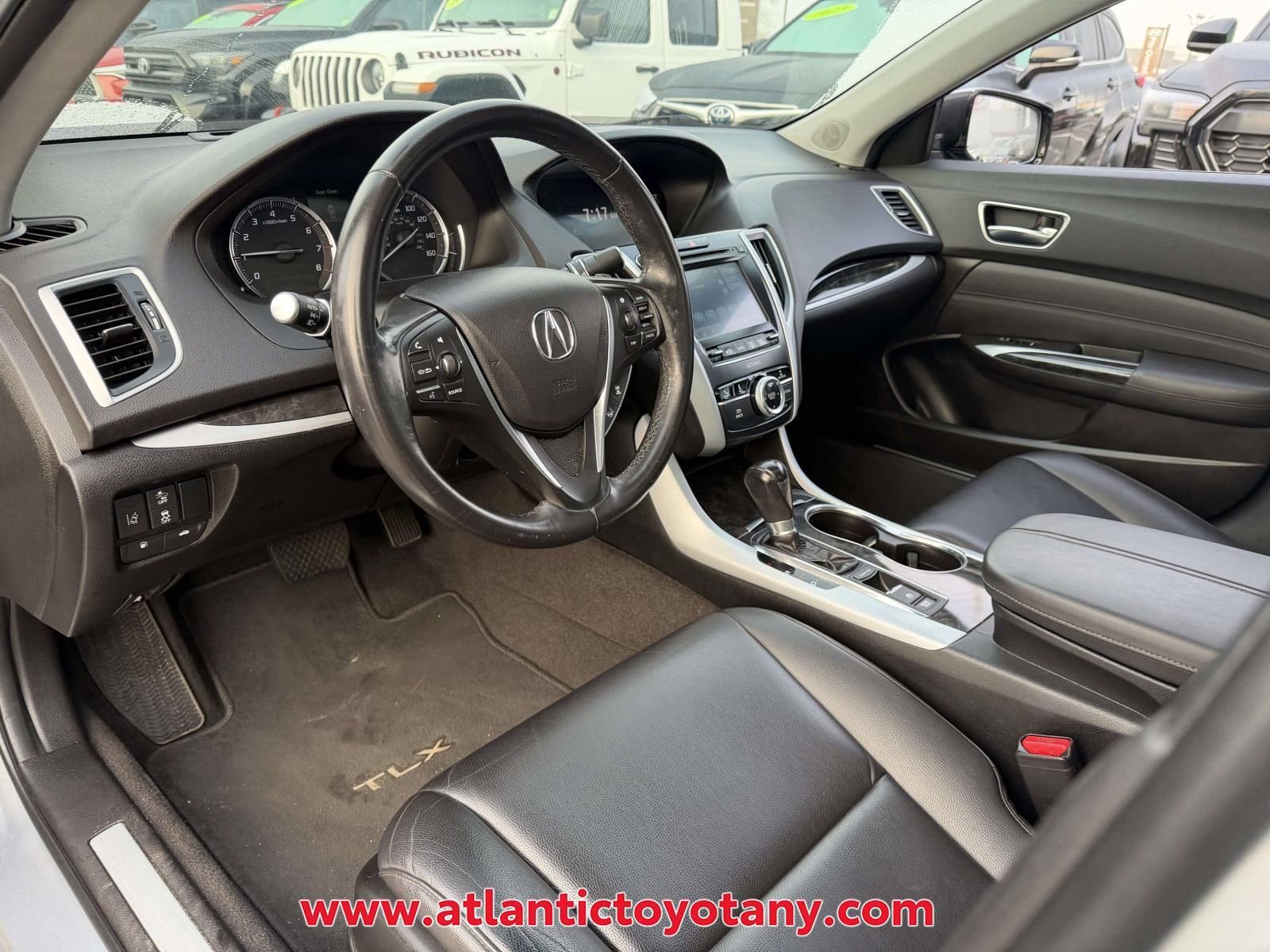 Used 2020 Acura TLX FWD image 22