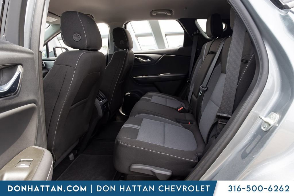 Used 2025 Chevrolet Blazer LT AWD/4WD image 15