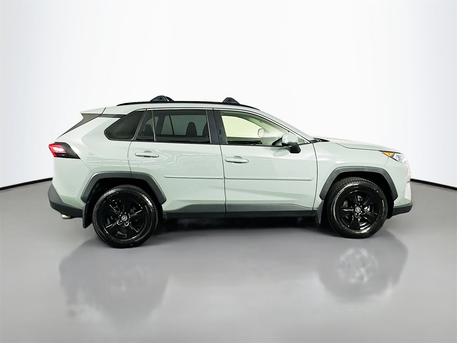 Certified 2020 Toyota RAV4 XLE image 8