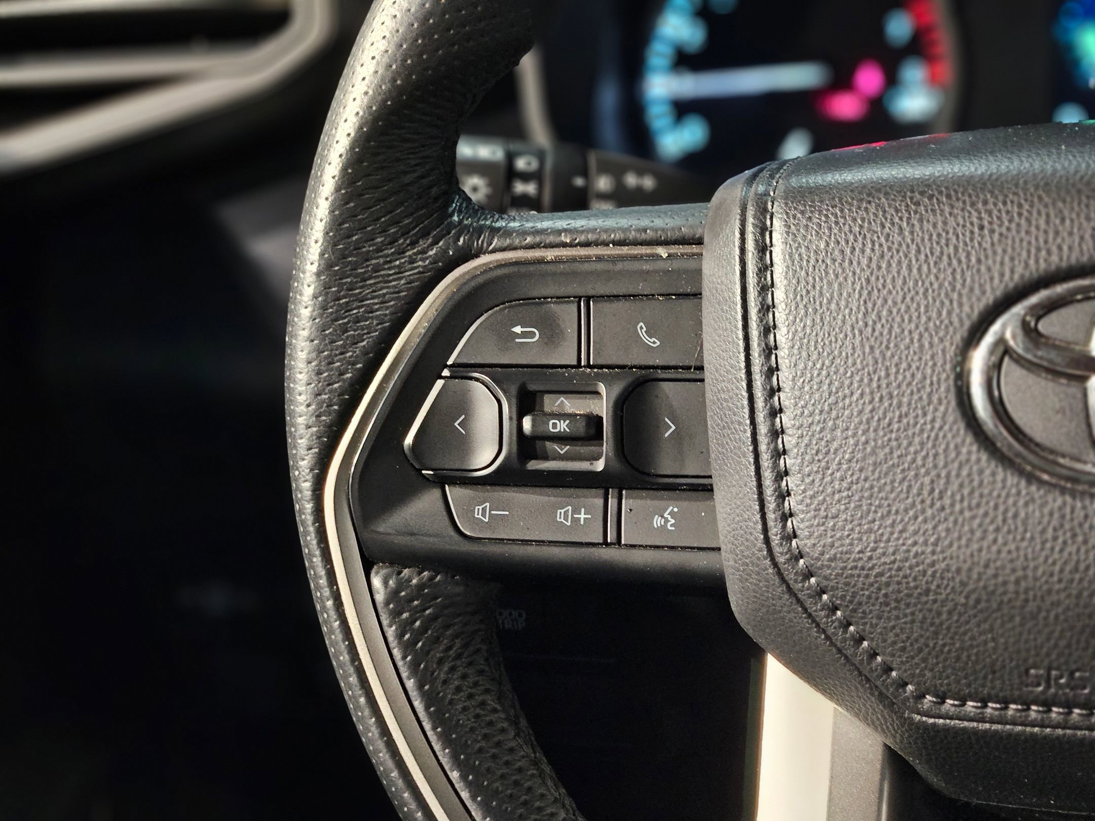 Used 2025 Toyota Tundra SR5 image 26