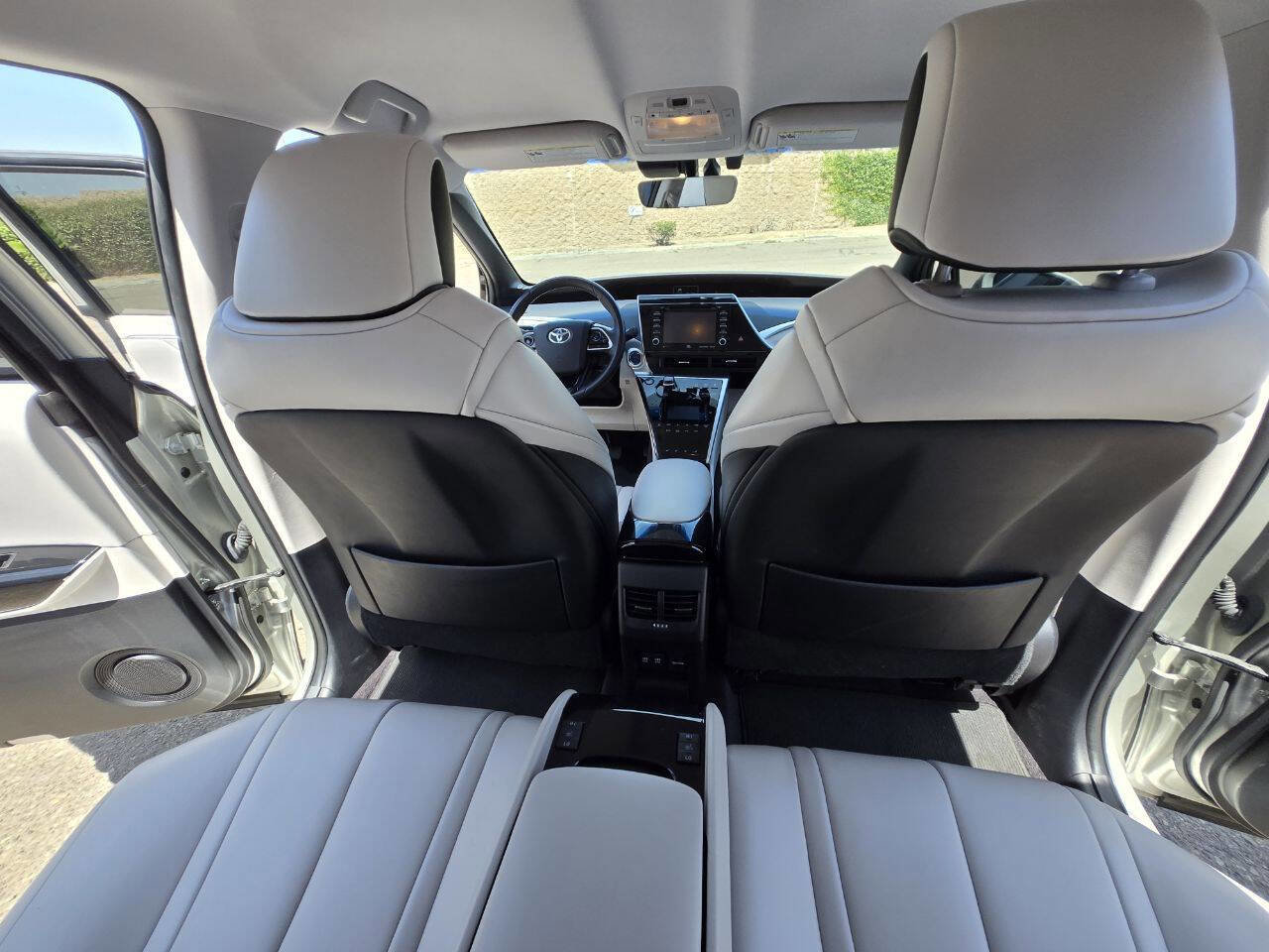 Used 2018 Toyota Mirai image 31