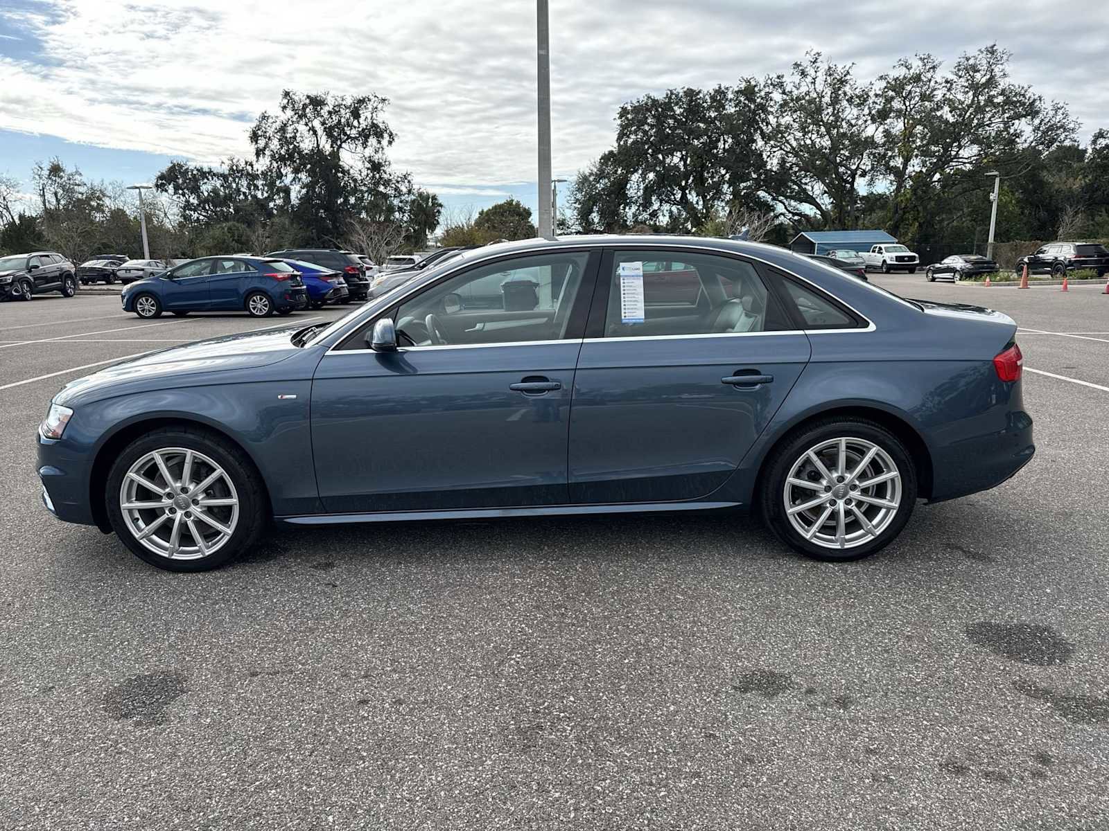 Used 2016 Audi A4 2.0T Premium Plus w/ Technology Package image 11