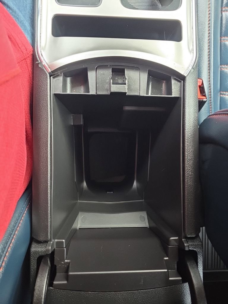 Used 2022 Ford Edge SEL w/ Sport Appearance Package image 25