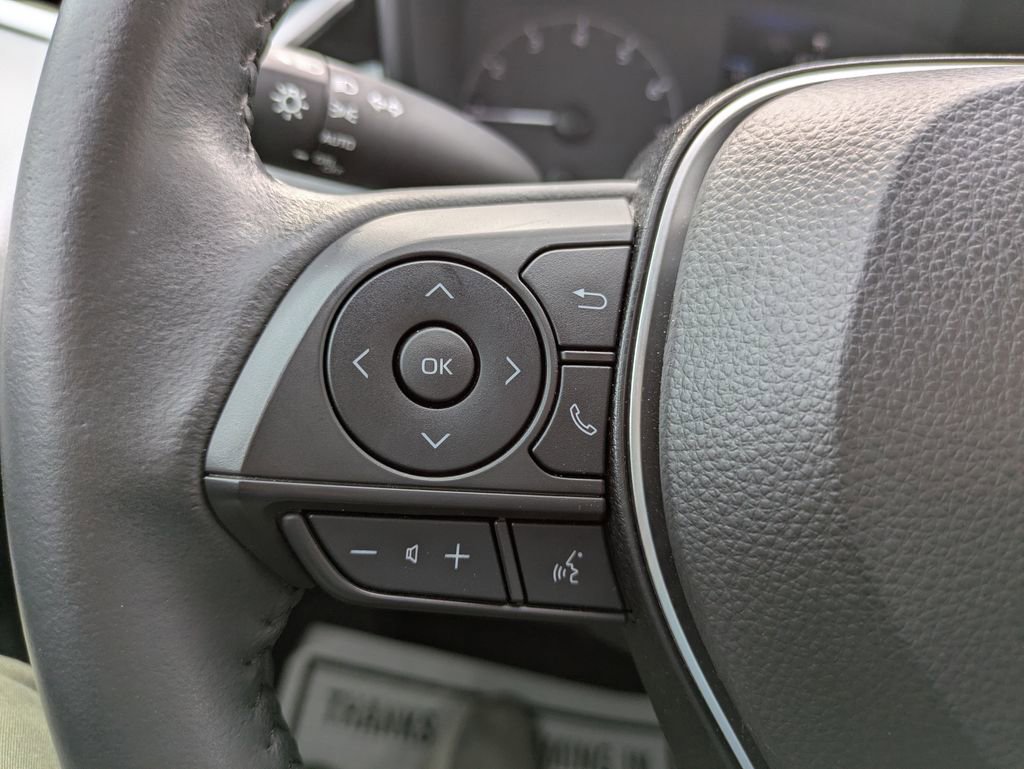 Used 2024 Toyota Corolla SE image 14