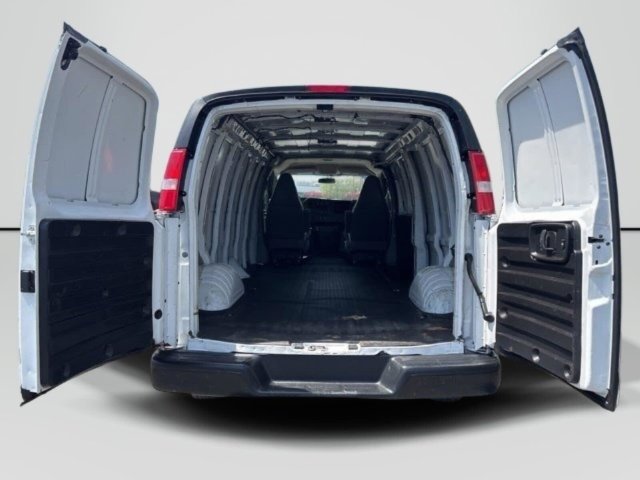 Used 2021 Chevrolet Express 2500 Extended w/ Driver Convenience Package RWD image 25