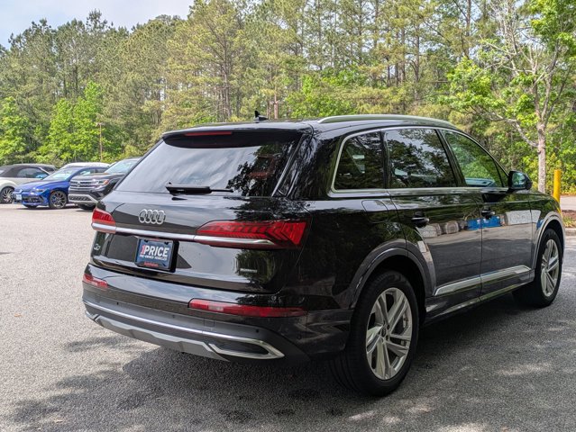 Used 2023 Audi Q7 2.0T Premium Plus w/ Premium Plus Package AWD/4WD image 5