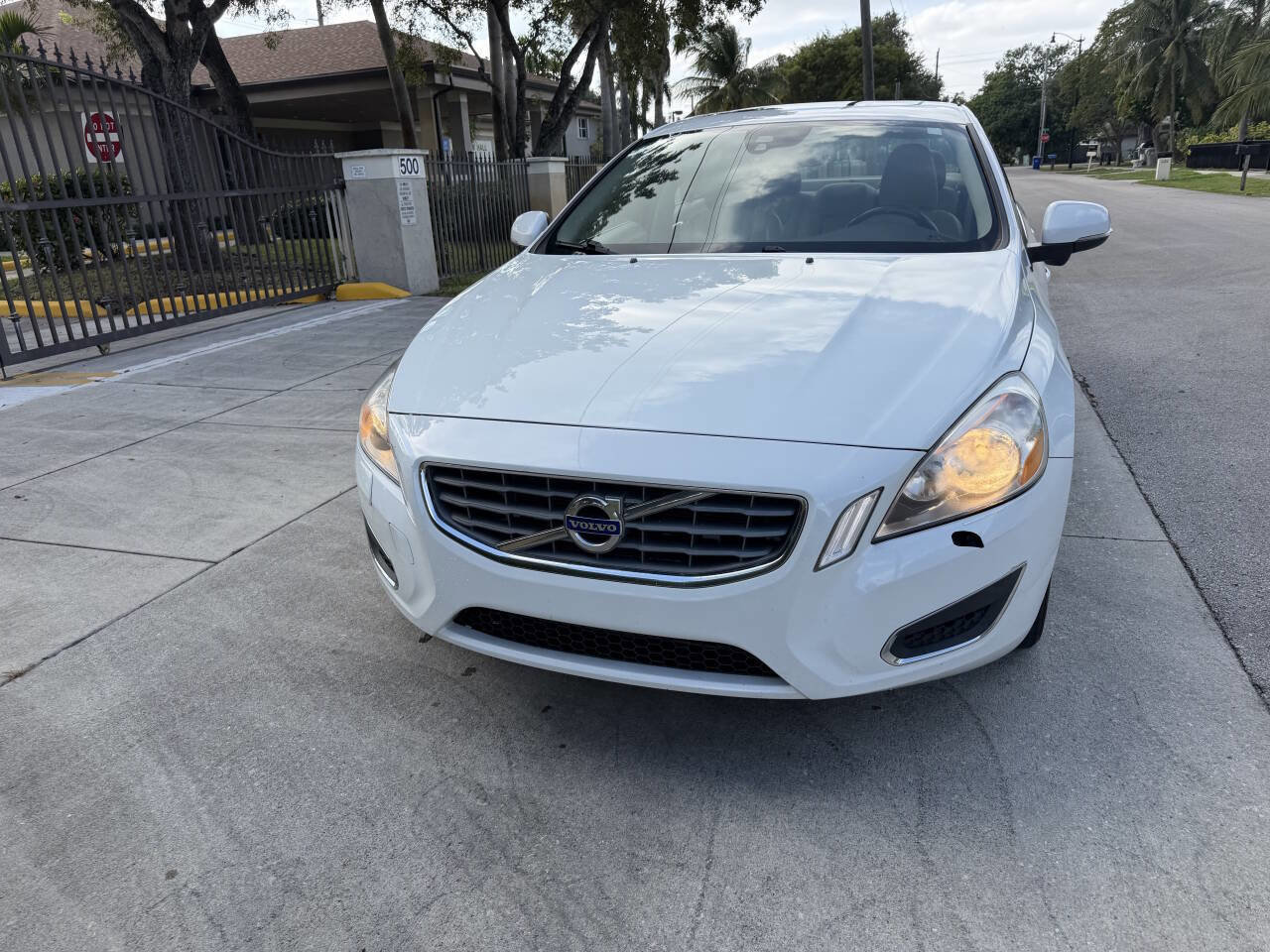Used 2013 Volvo S60 T5 image 8