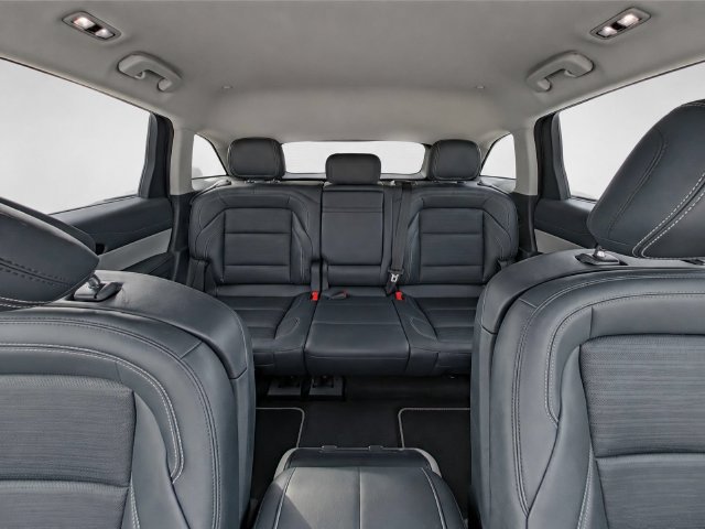 Used 2024 Lincoln Nautilus Reserve AWD/4WD image 30