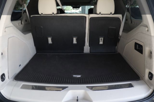 Certified 2023 Cadillac Escalade ESV Premium Luxury Platinum image 36