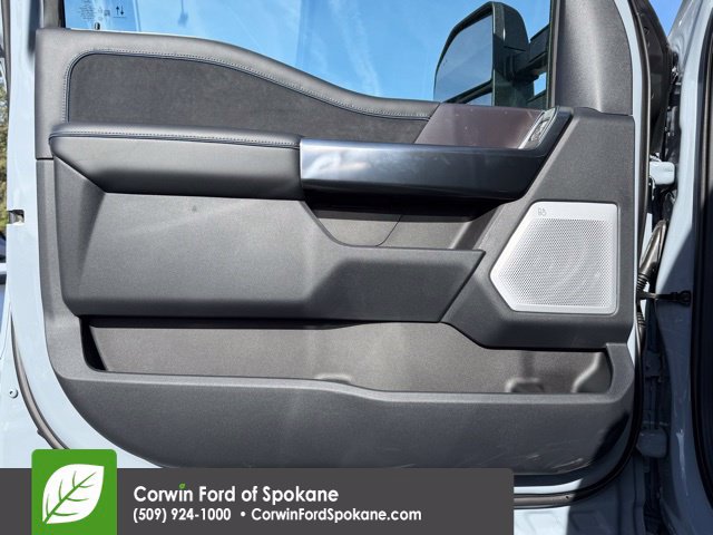 New 2026 Ford F350 Platinum w/ Tremor Off-Road Package AWD/4WD image 18