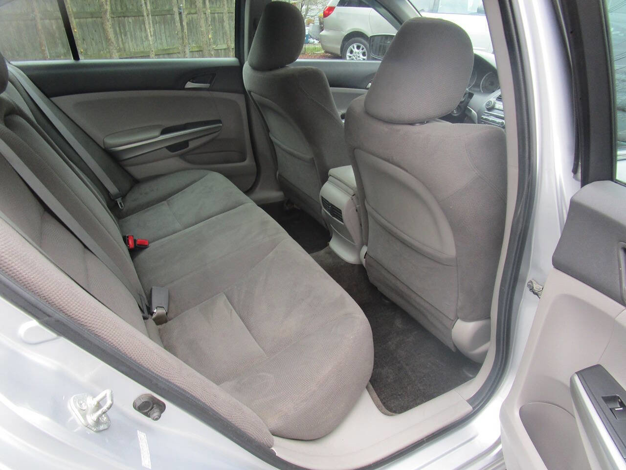 Used 2010 Honda Accord EX image 24