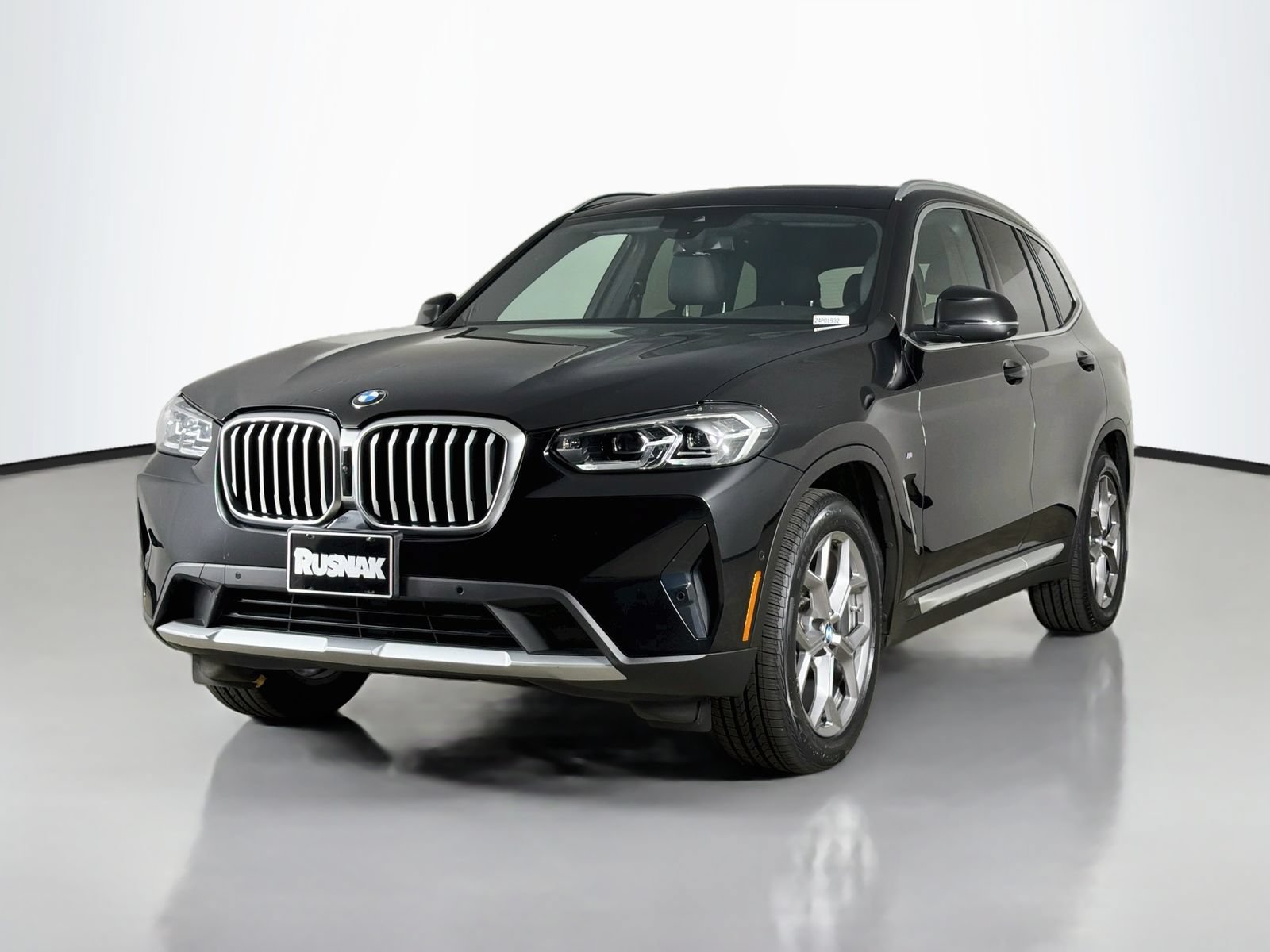 Used 2023 BMW X3 sDrive30i w/ Convenience Package RWD image 3