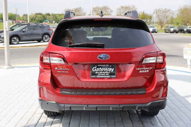 Used 2017 Subaru Outback 2.5i Limited image 4