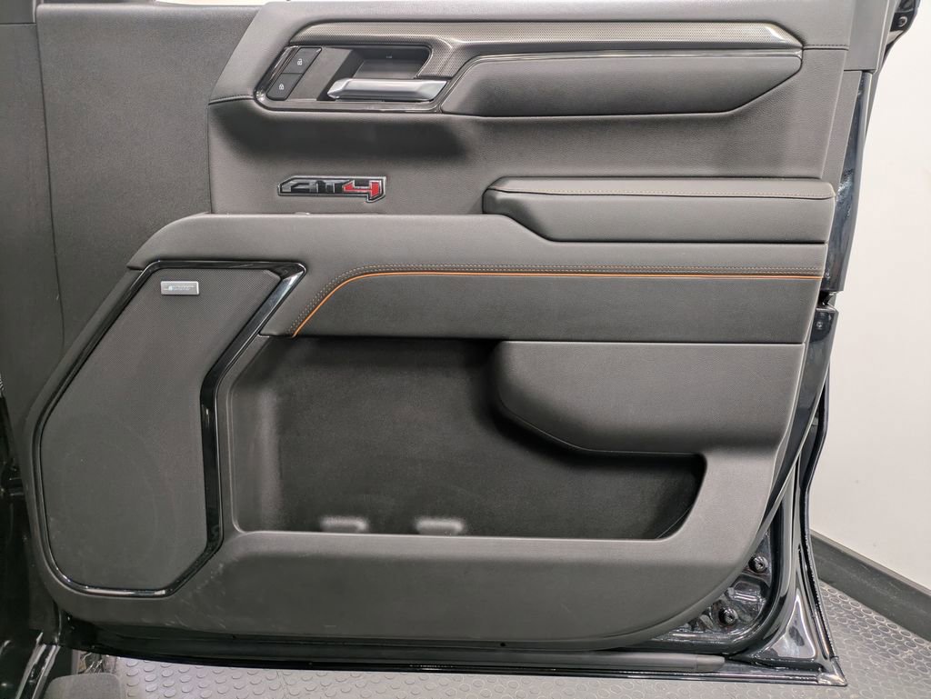 Used 2024 GMC Sierra 1500 AT4 w/ Technology Package image 28