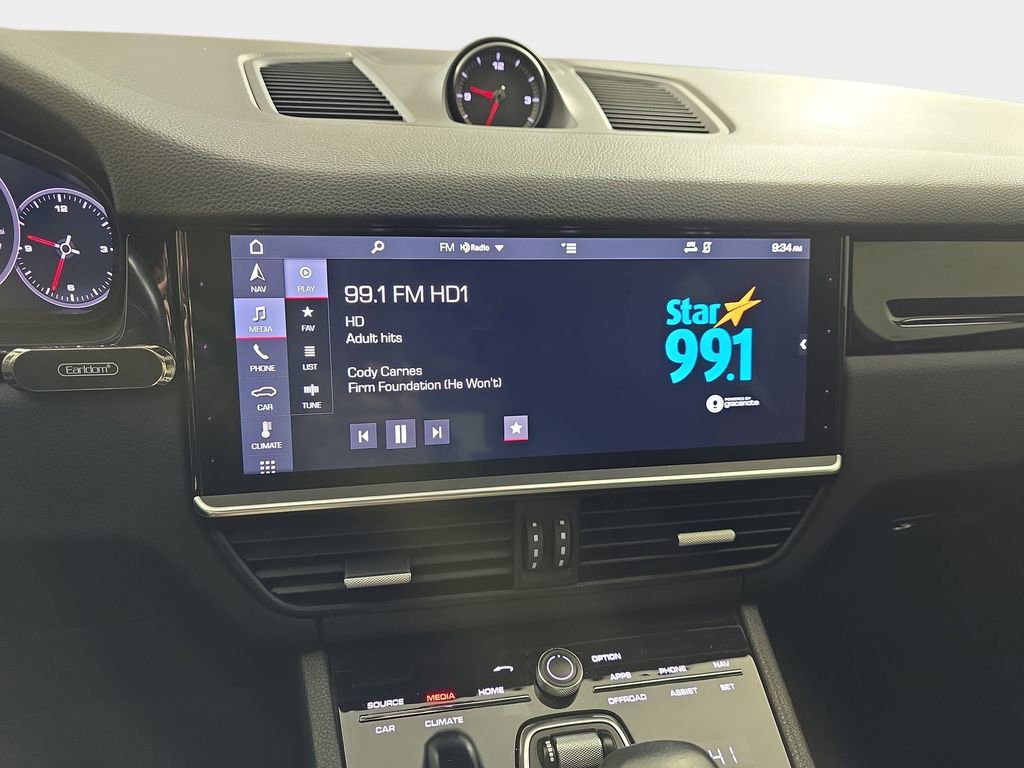 Used 2019 Porsche Cayenne image 23