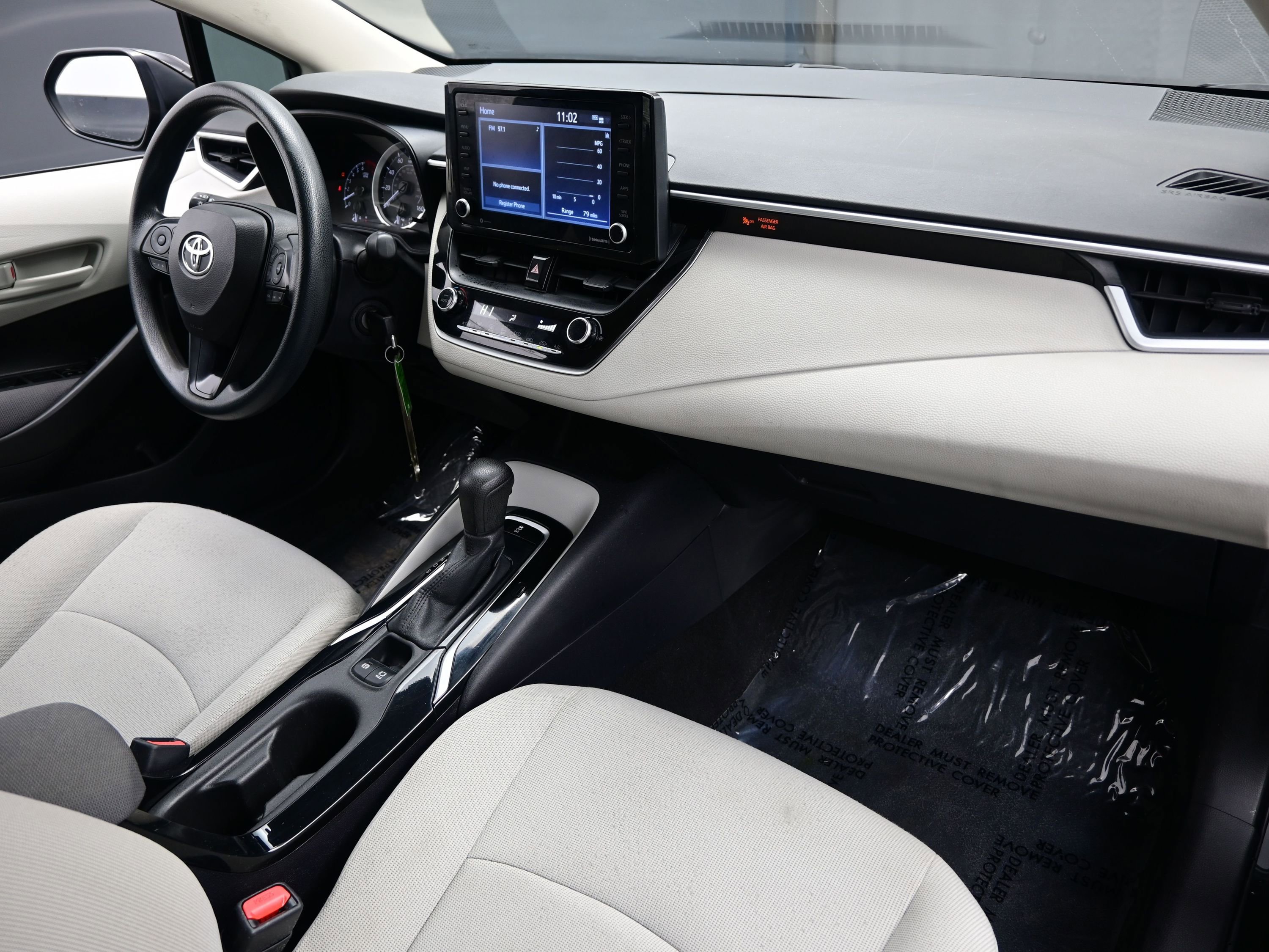 Used 2022 Toyota Corolla LE image 14