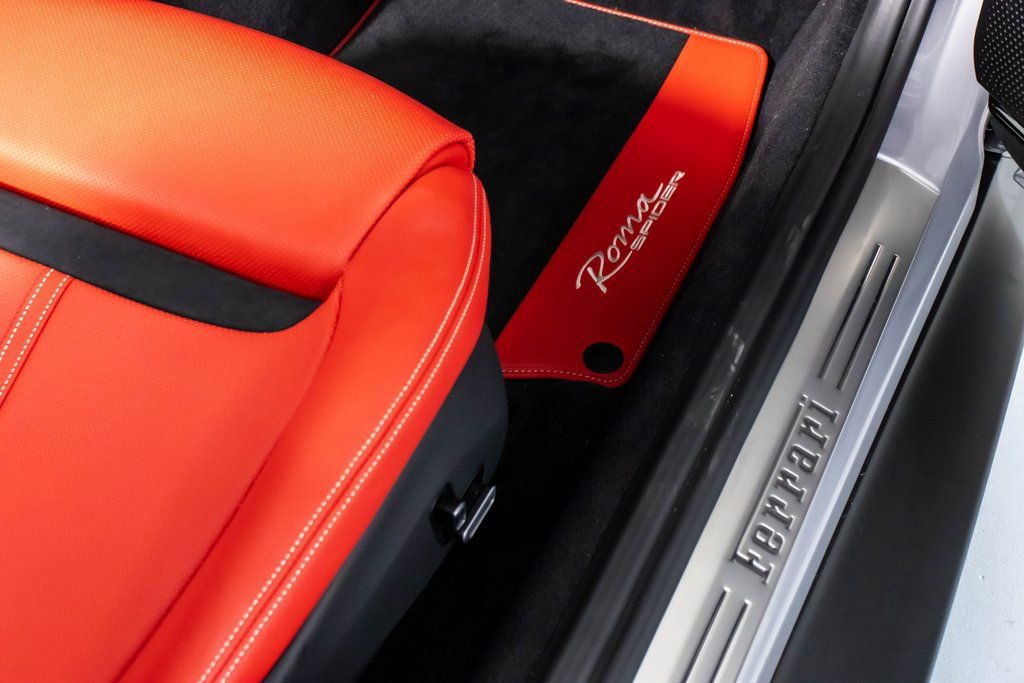 Certified 2025 Ferrari Roma Spider image 52