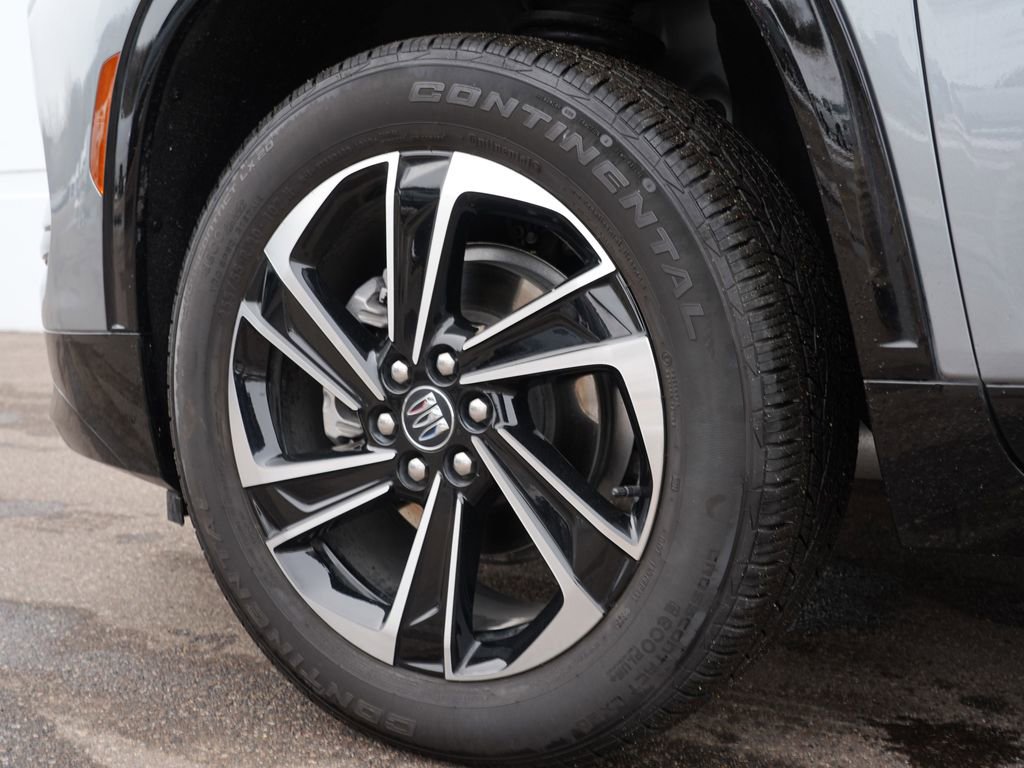 Used 2025 Buick Enclave Sport Touring image 33