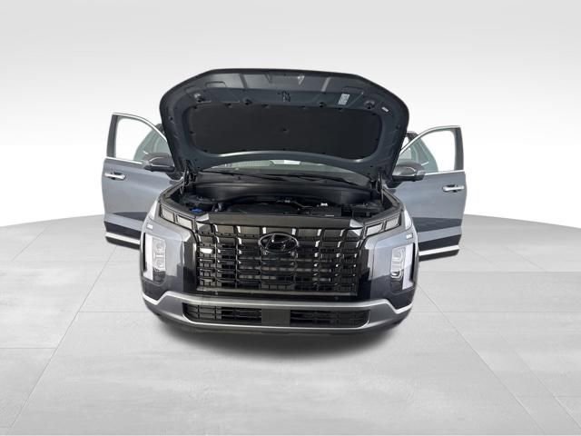 Used 2024 Hyundai Palisade Limited AWD/4WD image 14