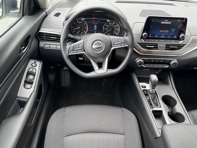 New 2026 Nissan Altima 2.5 SV FWD image 34