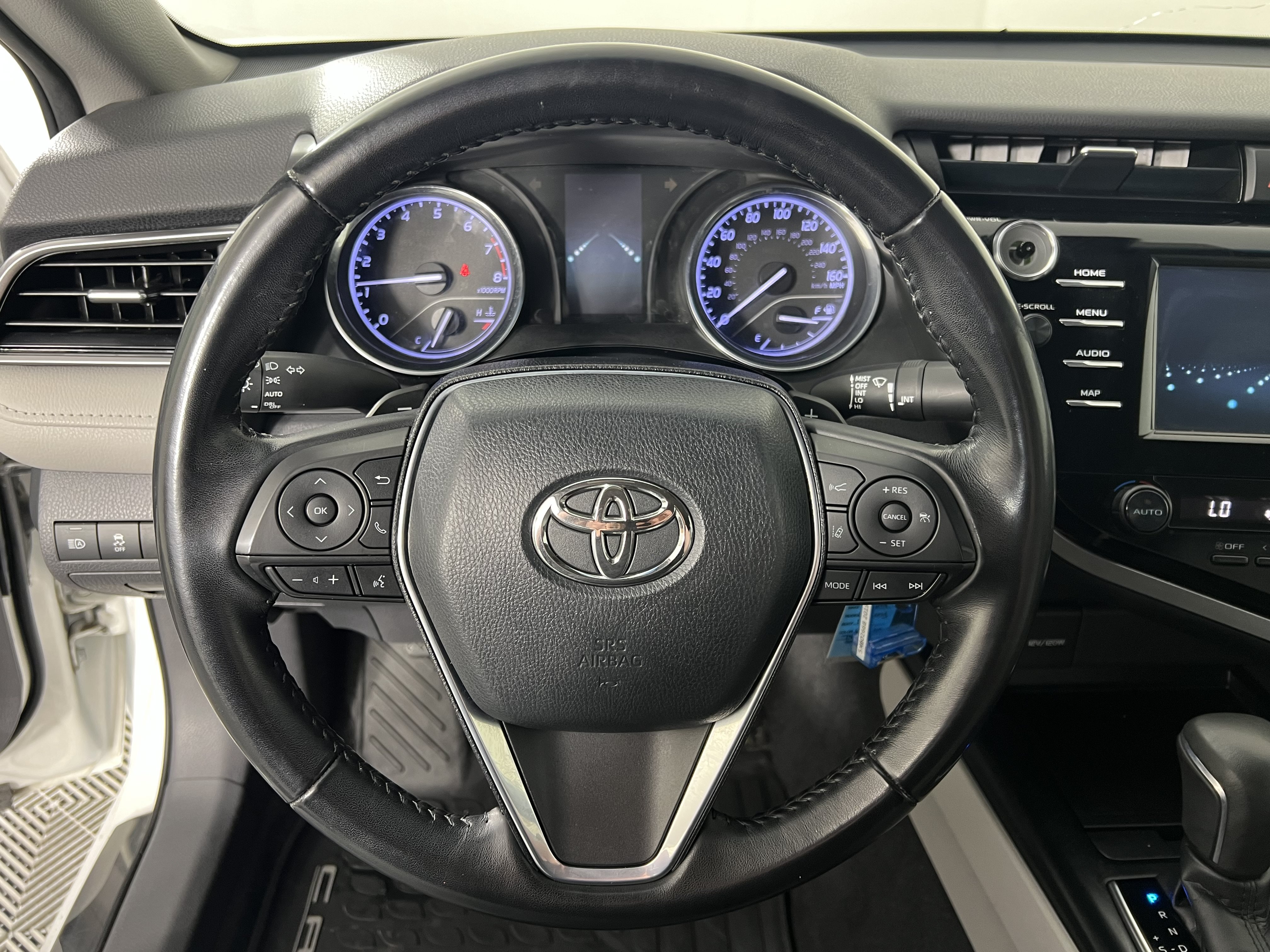 Used 2019 Toyota Camry SE FWD image 25