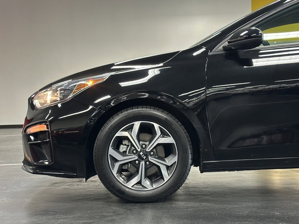 Used 2021 Kia Forte LXS image 12