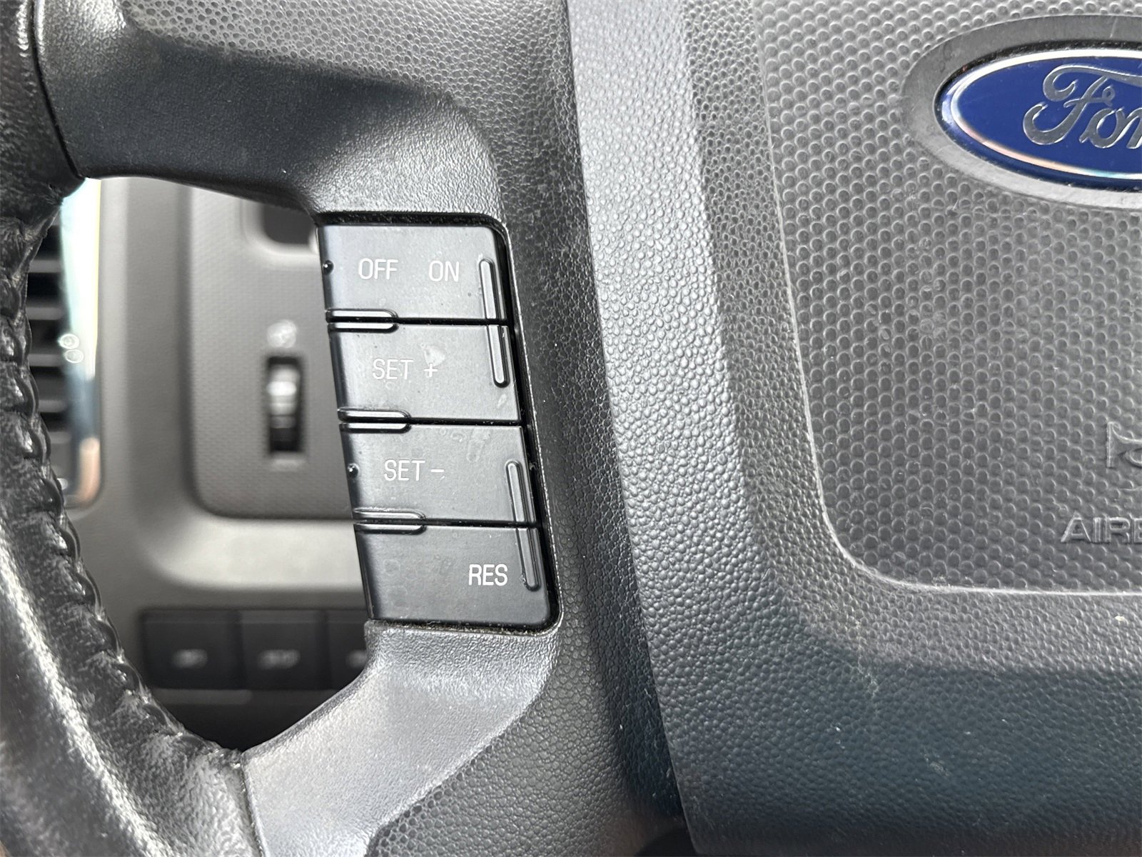 Used 2012 Ford Escape Limited image 20