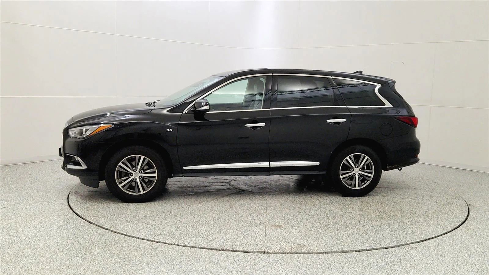 Used 2020 INFINITI QX60 Pure image 4