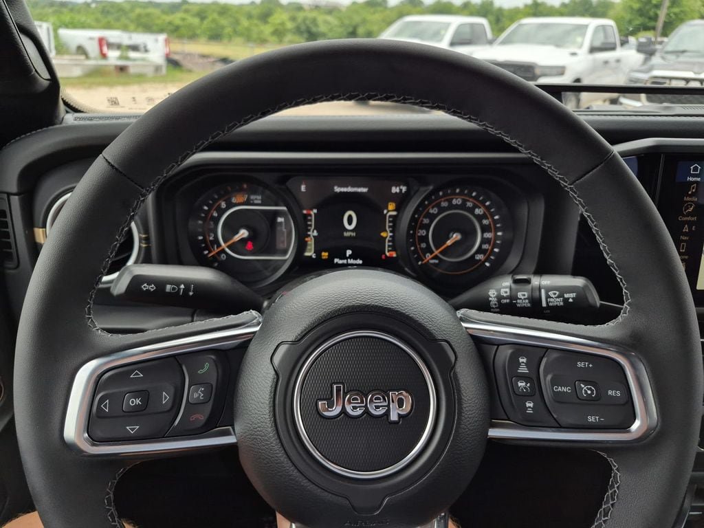 New 2026 Jeep Wrangler Unlimited Sahara AWD/4WD image 19