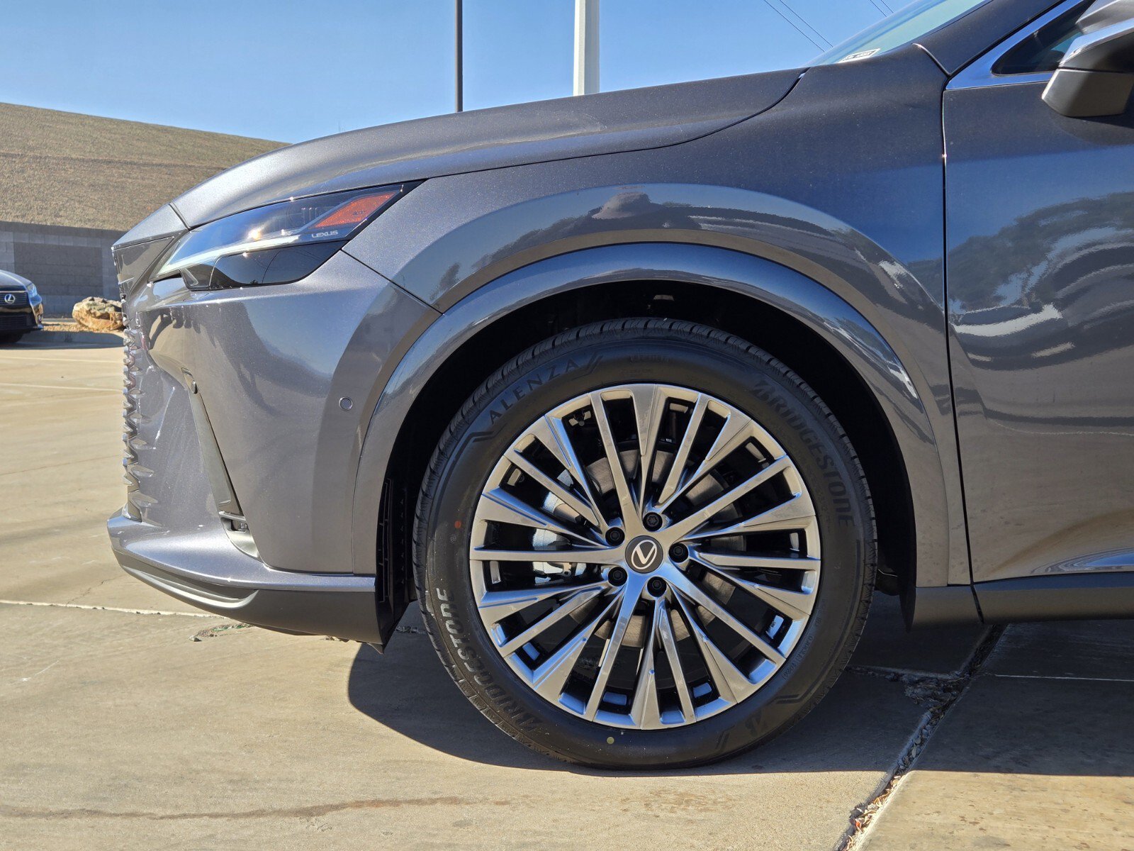 New 2026 Lexus RX 450h AWD image 5