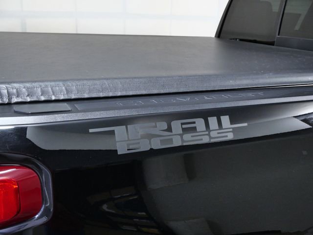 Used 2022 Chevrolet Silverado 1500 LT Trail Boss w/ LT Trail Boss Premium Package image 9