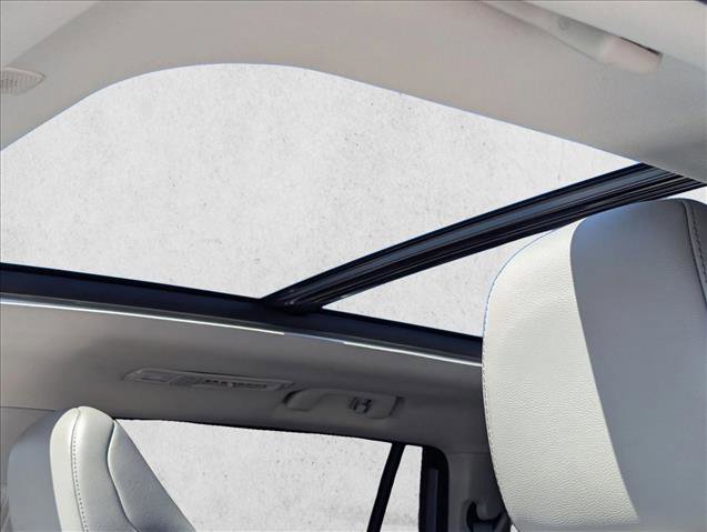 Used 2024 Toyota Highlander Platinum image 15