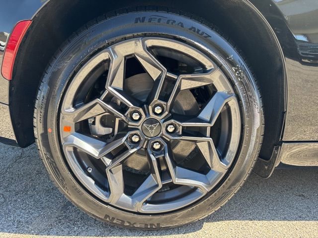 New 2026 Dodge Charger R/T AWD/4WD image 17